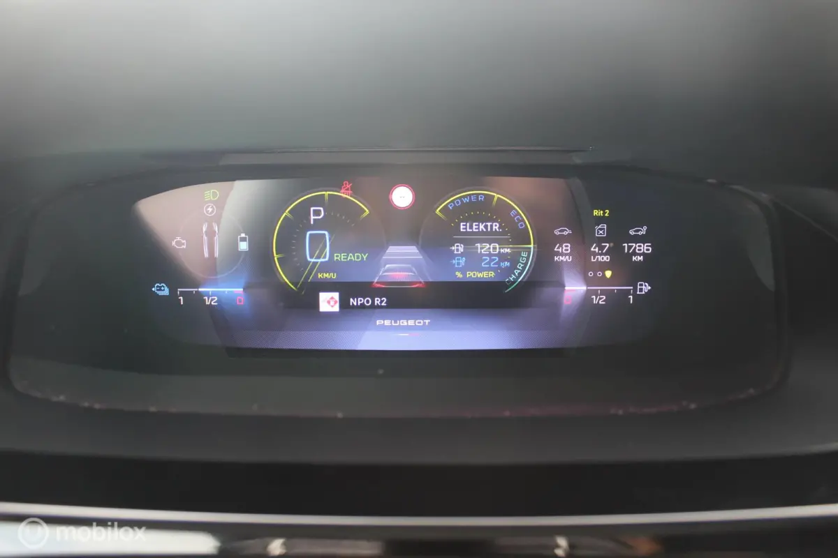 1.6 Plug-in Hybrid GT Massage/360Camera/18Inch