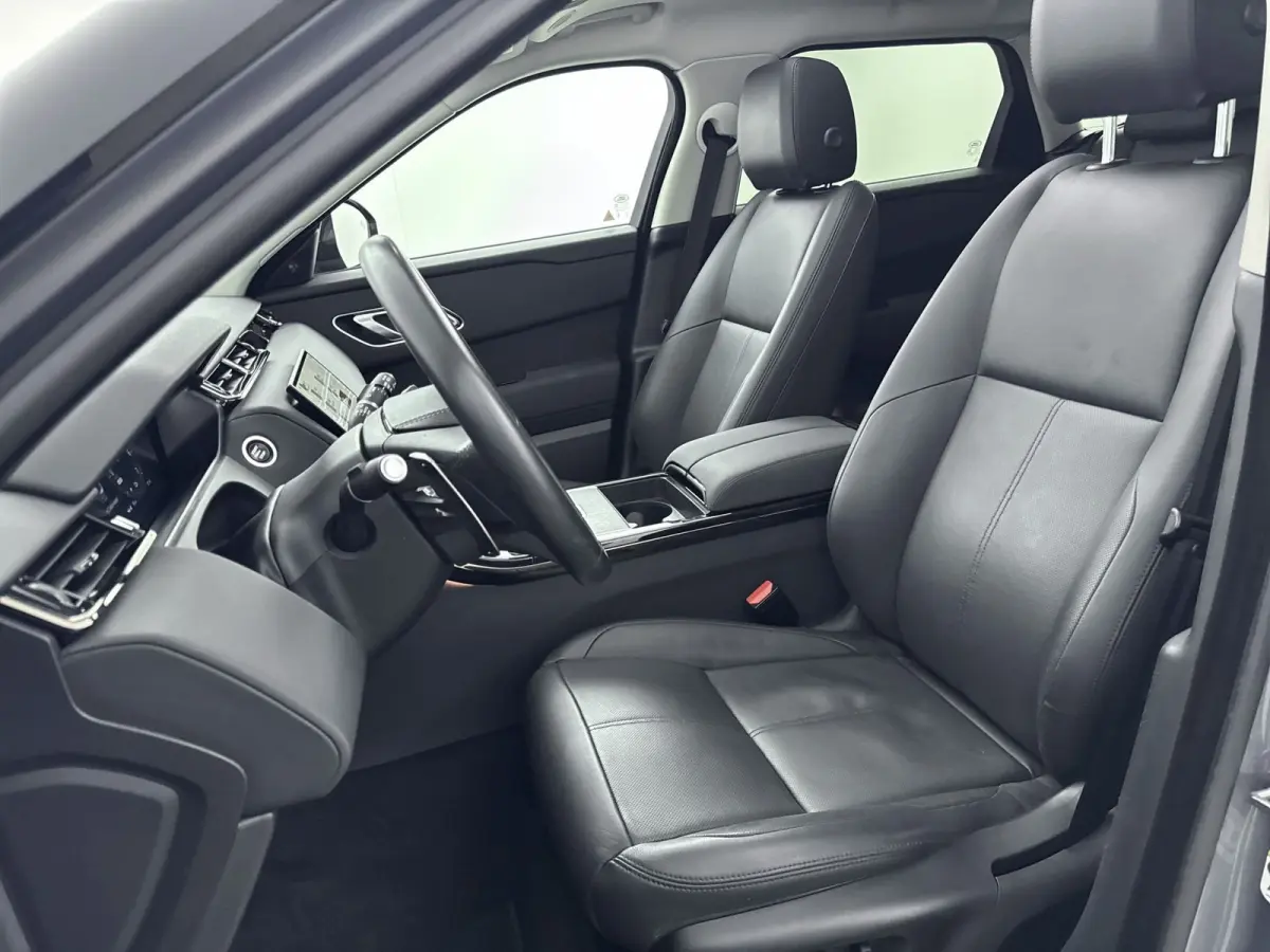 2.0 P400e Edition | Facelift | Alarm klasse 5 | PDC V+A en camera | Panoramadak | 20 inch LM | Keyless |