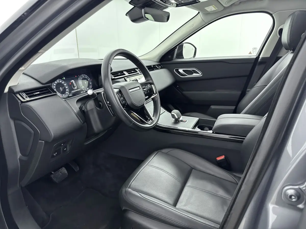 2.0 P400e Edition | Facelift | Alarm klasse 5 | PDC V+A en camera | Panoramadak | 20 inch LM | Keyless |