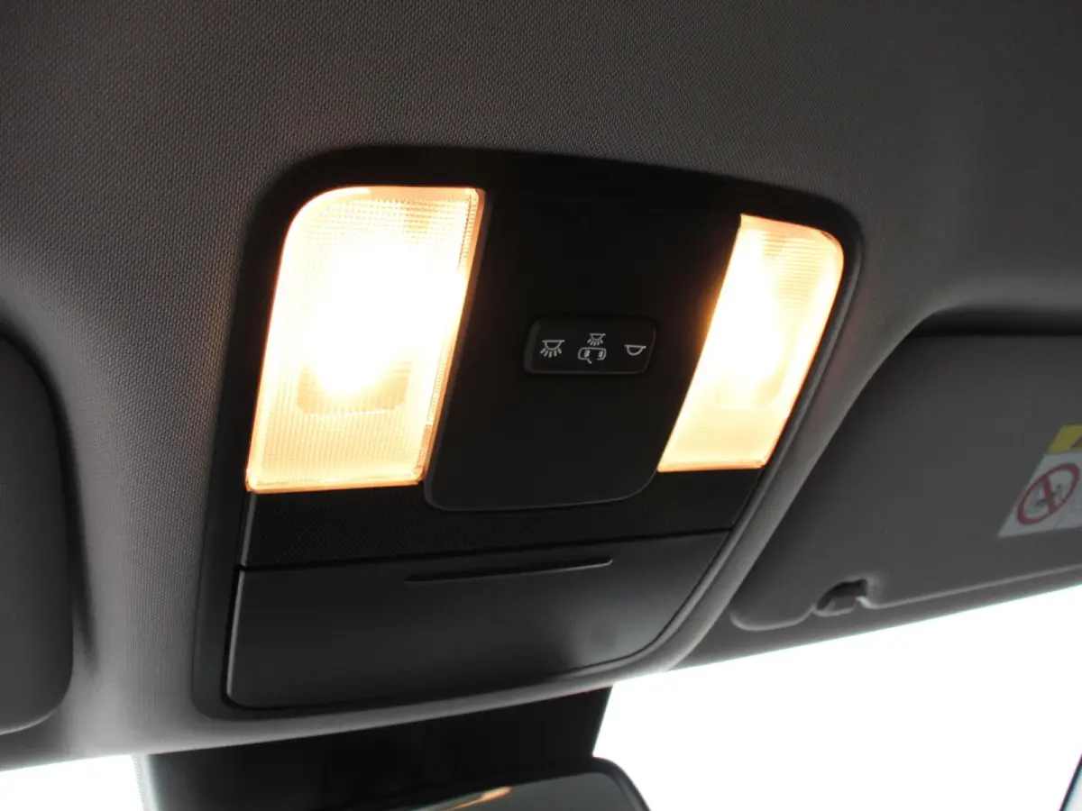 1.0 T-GDi 120pk DynamicLine Navigatie Apple Carplay/Android Auto Camera Parkeersensoren achter Adaptive Cruise Control Ledverlichting Climate Control