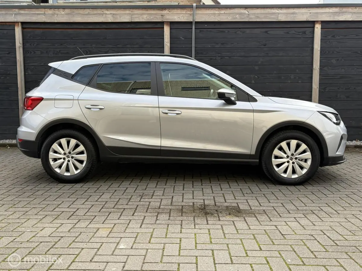 1.0 TSI Style AUTOMAAT 110 PK / Clima / Carplay / LM / 43.879 KM