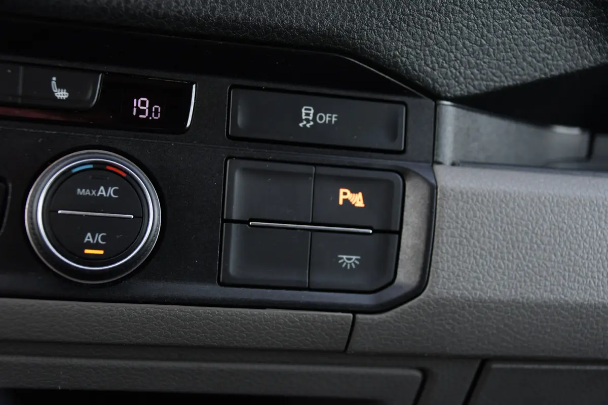 35 2.0 TDI L3H2 Highline PB Edition Cruise, Camera, Carplay, LED, 177pk, Automaat, Multimedia, Stoelverwarming, Uniek!