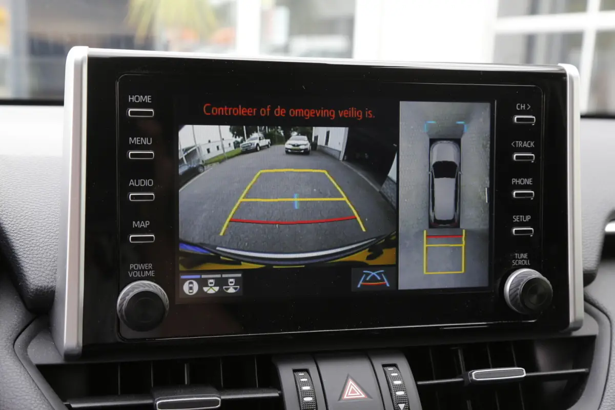 2.5 Hybrid*Fabrieksgarantie t/m12-2031!*Perfect Toyota onderh.*Trekhaak/Leder/Stoelverw./Stuurverw./360Camera/DAB/LED/Voorruitsnelont./Elek. Klep/18 inch LM*