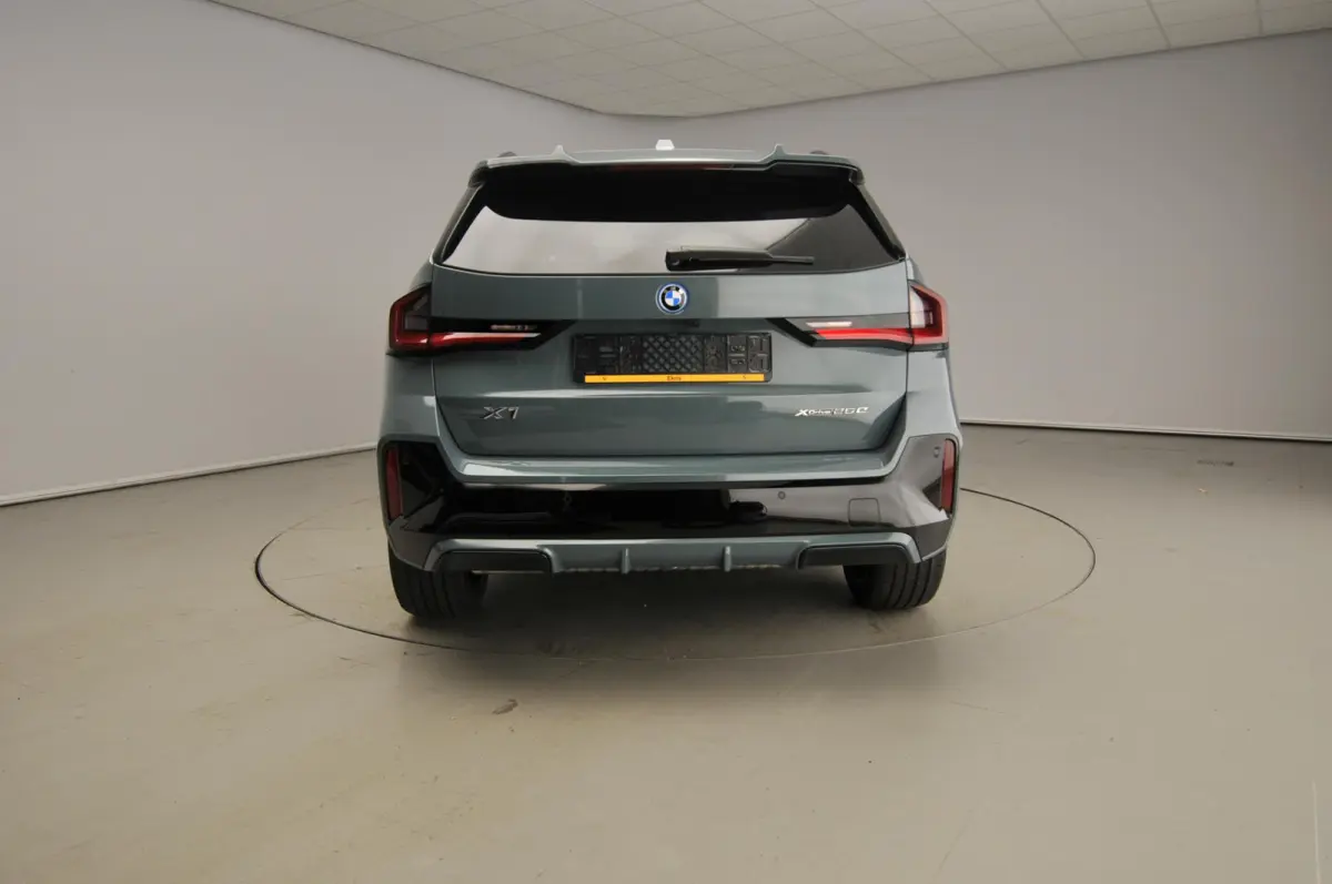 xDrive25e M Sportpakket Pro | Comfort Pack | Innovation Pack | Travel Pack |