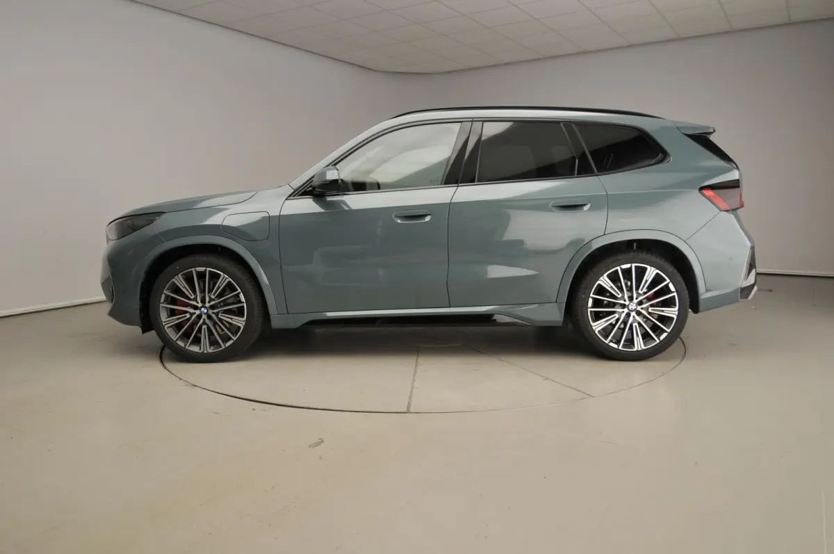 xDrive25e M Sportpakket Pro | Comfort Pack | Innovation Pack | Travel Pack |
