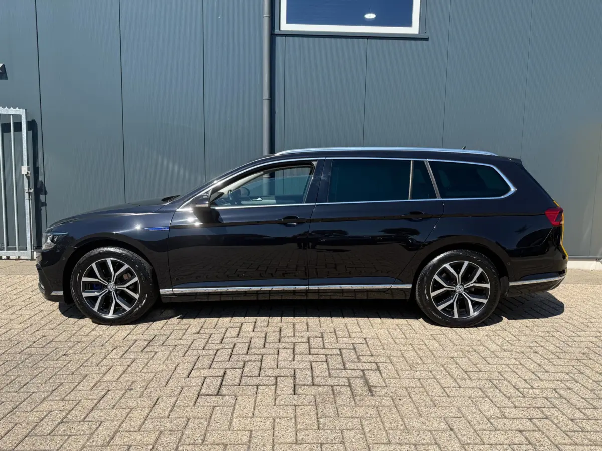 1.4 TSI PHEV GTE * Trekhaak * AUTOMAAT * Parkeercamera * Head-up Display *