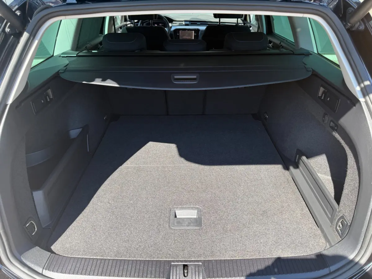 1.4 TSI PHEV GTE * Trekhaak * AUTOMAAT * Parkeercamera * Head-up Display *