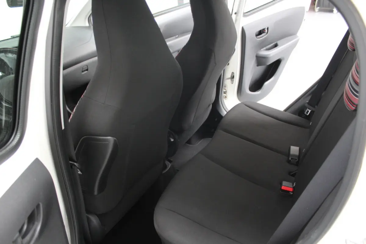 1.0 VTi Feel 73PK, RIJKLAAR | AIRCO | CRUISE CONTROLE | BLUETOOTH | ELEC-RAMEN VOOR