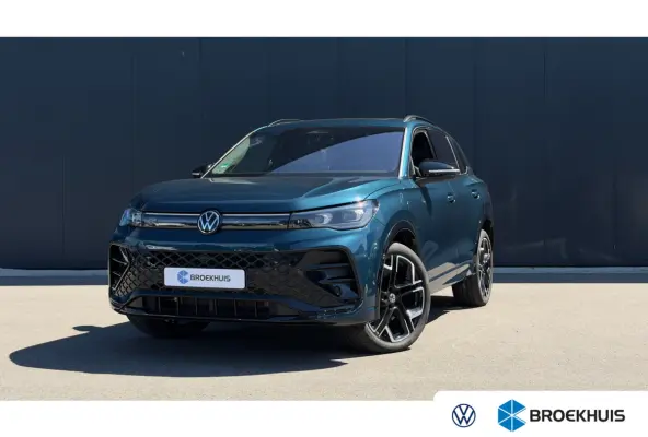 1.5 TSI 272pk eHybrid R-Line | R-Line | Panodak | Trekhaak | Carplay | 360 Camera |