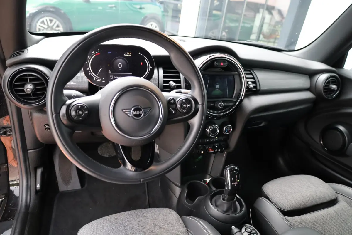 Cooper | Park Distance Control achter | Comfort Acces | Navigatie
