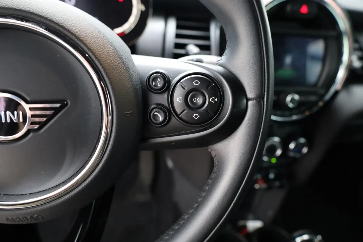 Cooper | Park Distance Control achter | Comfort Acces | Navigatie