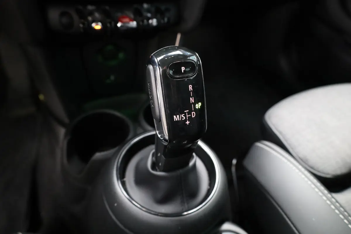 Cooper | Park Distance Control achter | Comfort Acces | Navigatie