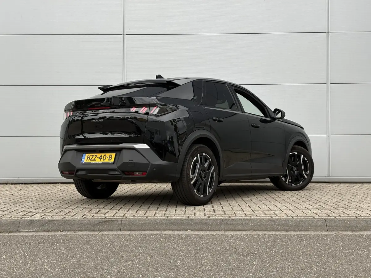 1.6 plug-in Hybrid 195 Allure | 3 Fase lader | 360 camera | Stoelverwarming | Apple Carplay/Android Auto