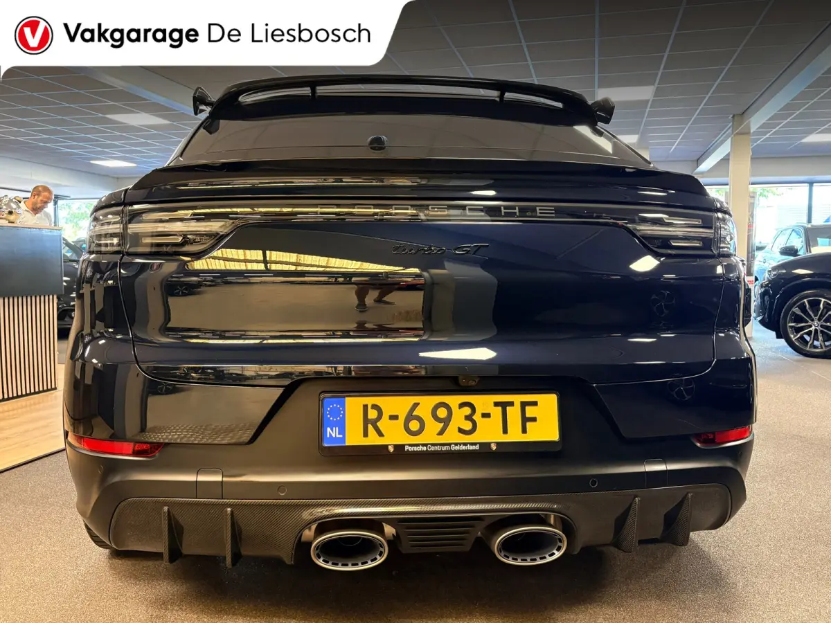 4.0 Turbo GT 641pk / Carbon dak / carbon pakket / 22inch / keramisch / dealer onderhouden