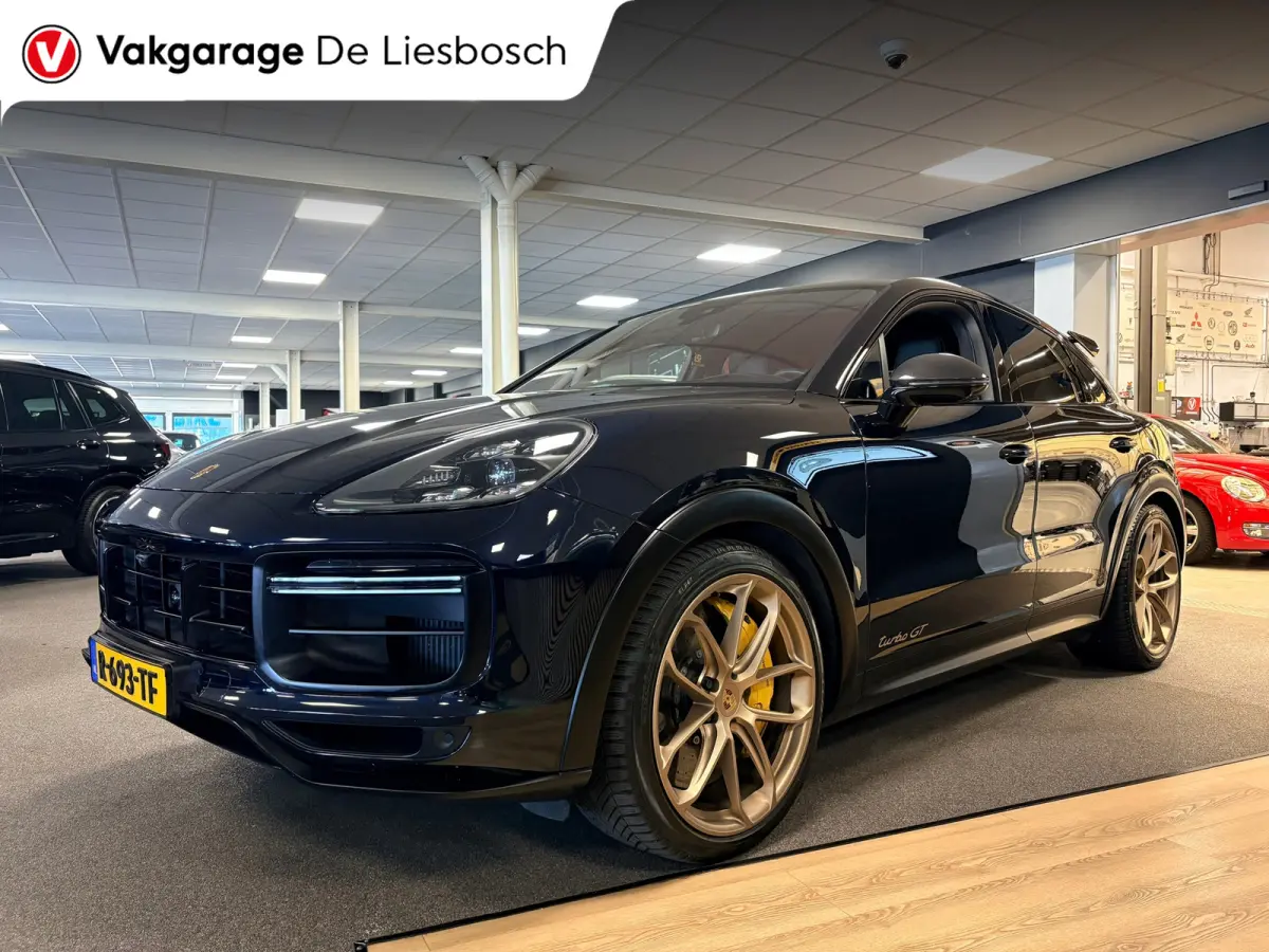 4.0 Turbo GT 641pk / Carbon dak / carbon pakket / 22inch / keramisch / dealer onderhouden