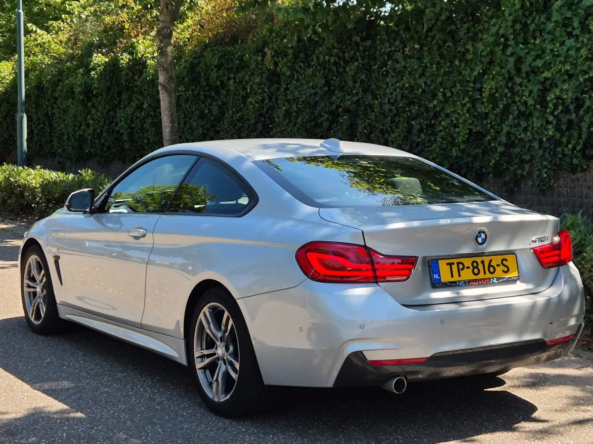 M Sport Apple CarPlay NAP Achteruitrijcamera Coupé Executive BTW AUTO