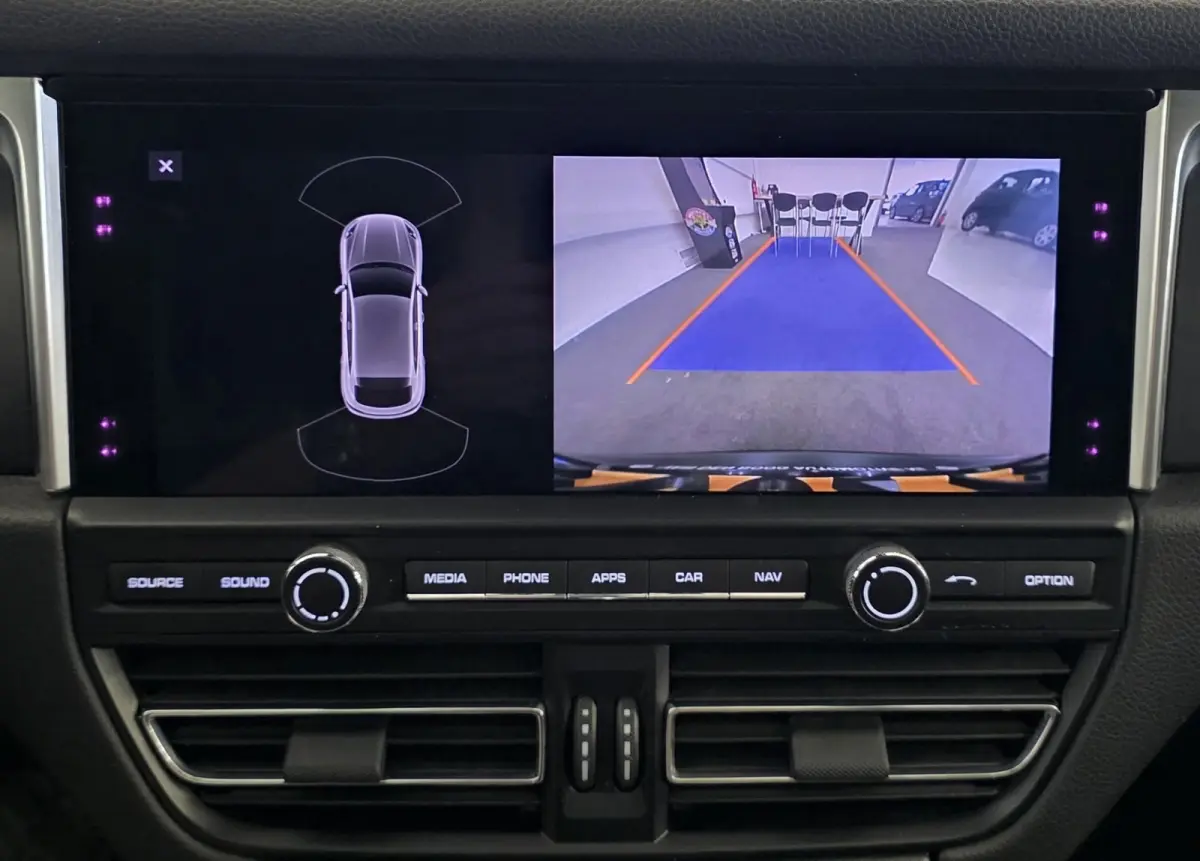 2.0T Panoramadak Trekhaak Leder carplay 21"LM
