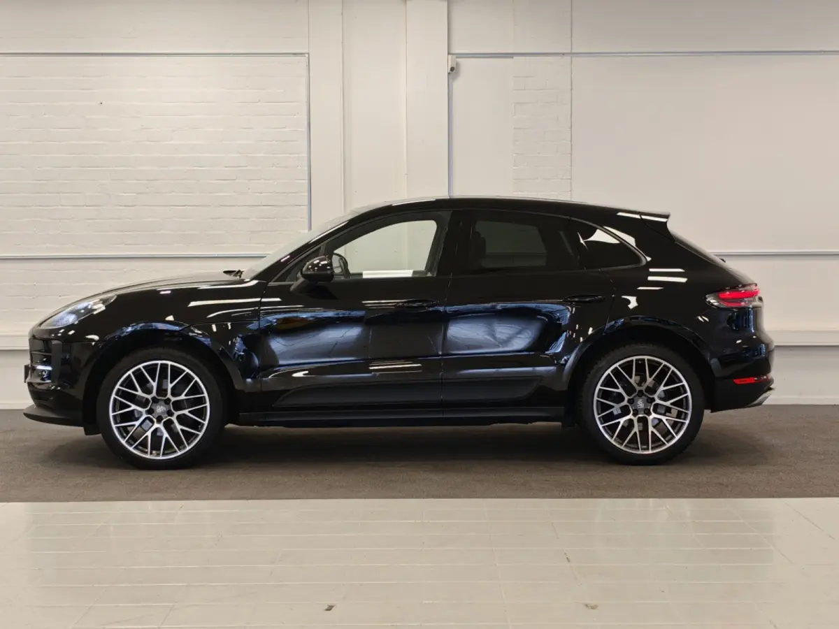 2.0T Panoramadak Trekhaak Leder carplay 21"LM