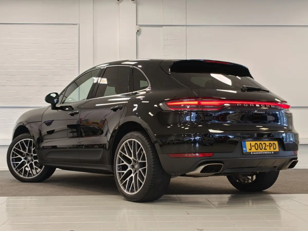 2.0T Panoramadak Trekhaak Leder carplay 21"LM