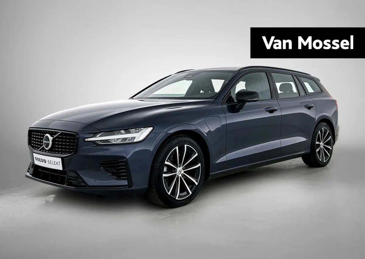 2.0 T6 Plug-in hybrid AWD Plus Dark