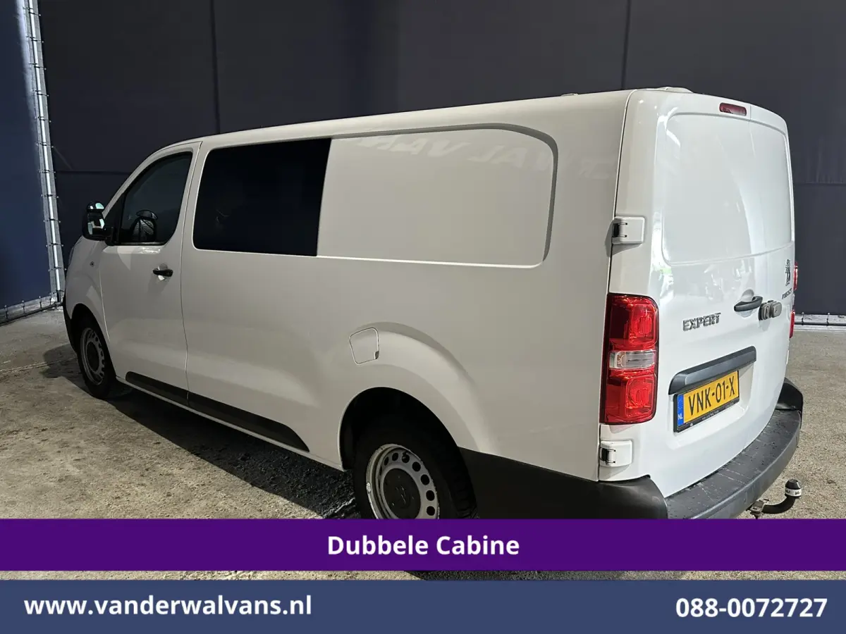 2.0 BlueHDI 123pk L3H1 Dubbele Cabine Euro6 Airco | 5-Zits | Camera | Navigatie | Apple Carplay Android Auto, Cruisecontrol, 2500kg Trekhaak, Parkeersensoren