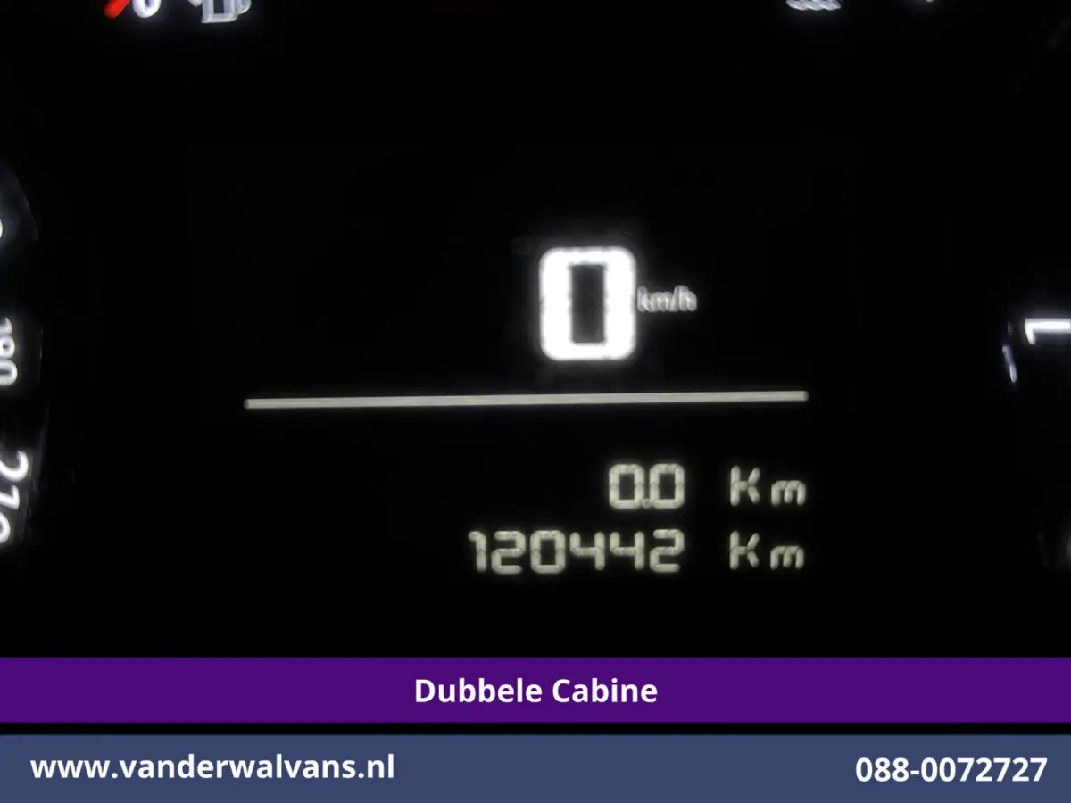 2.0 BlueHDI 123pk L3H1 Dubbele Cabine Euro6 Airco | 5-Zits | Camera | Navigatie | Apple Carplay Android Auto, Cruisecontrol, 2500kg Trekhaak, Parkeersensoren