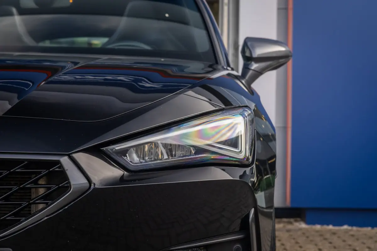 1.4 e-Hybrid VZ Adrenaline | Schuif/kantel dak | Stoel- Stuurverwarming | Dodehoek Detectie | Apple Carplay/Android Auto | Achteruitrijcamera | Achteruitrijcamera | Apple Carplay/Android Aut