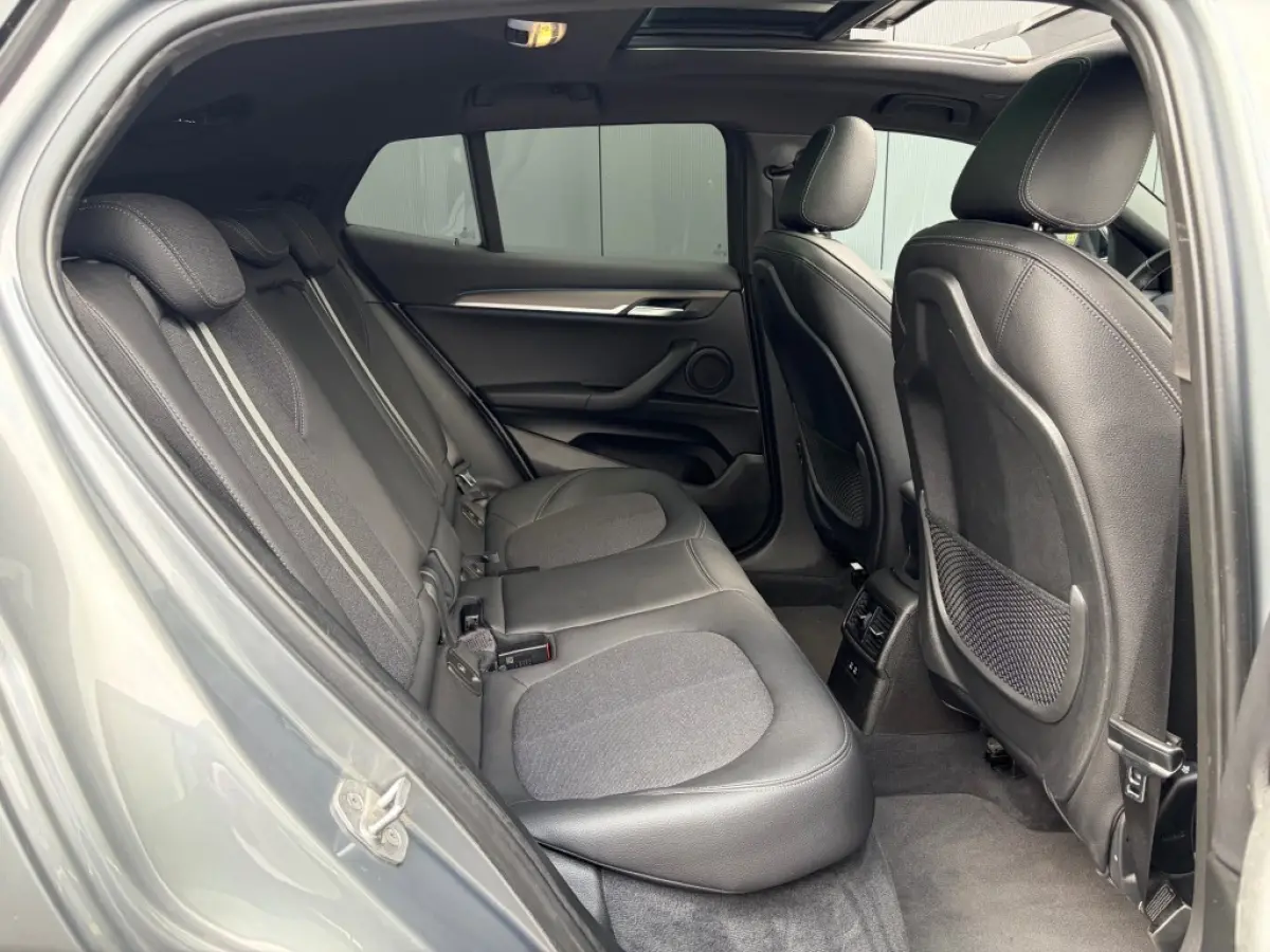 xDrive25e M Sport Pano ACC HUD Camera LED Leder E.klep Sfeerlicht