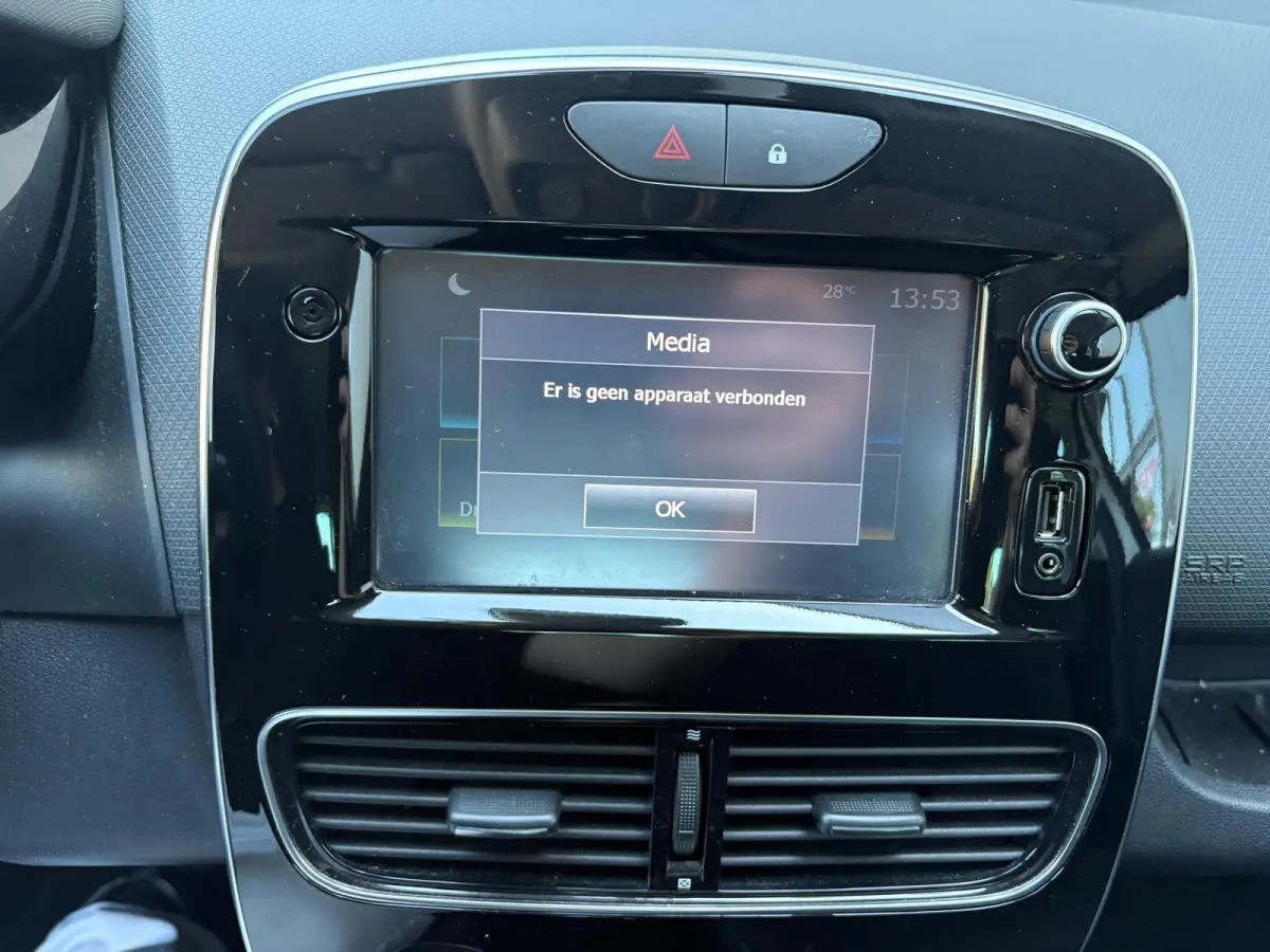 0.9 TCe Limited Navigatie/Bluetooth/Parkeerhulp/Cruise-control