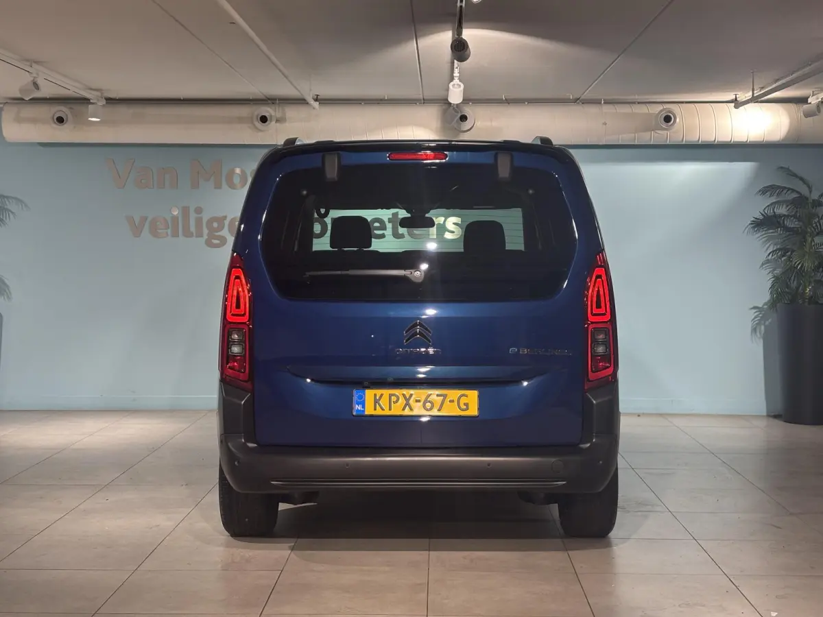 Feel 50 kWh | Camera achter | Lichtmetalen velgen | Cruise control | Apple Carplay - Android Auto | Navi
