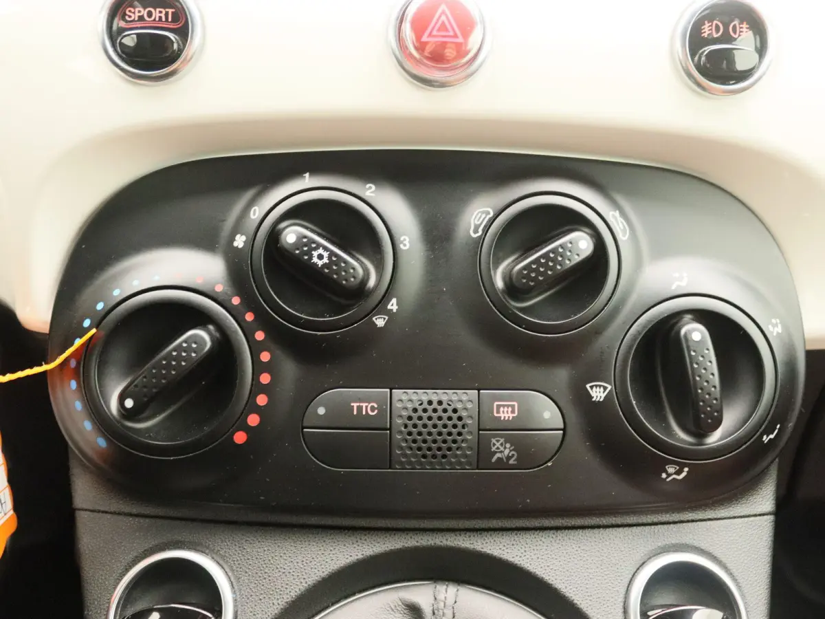 1.4 T-Jet Abarth 595 | Sabelt kuipstoelen | Monza uitlaat |