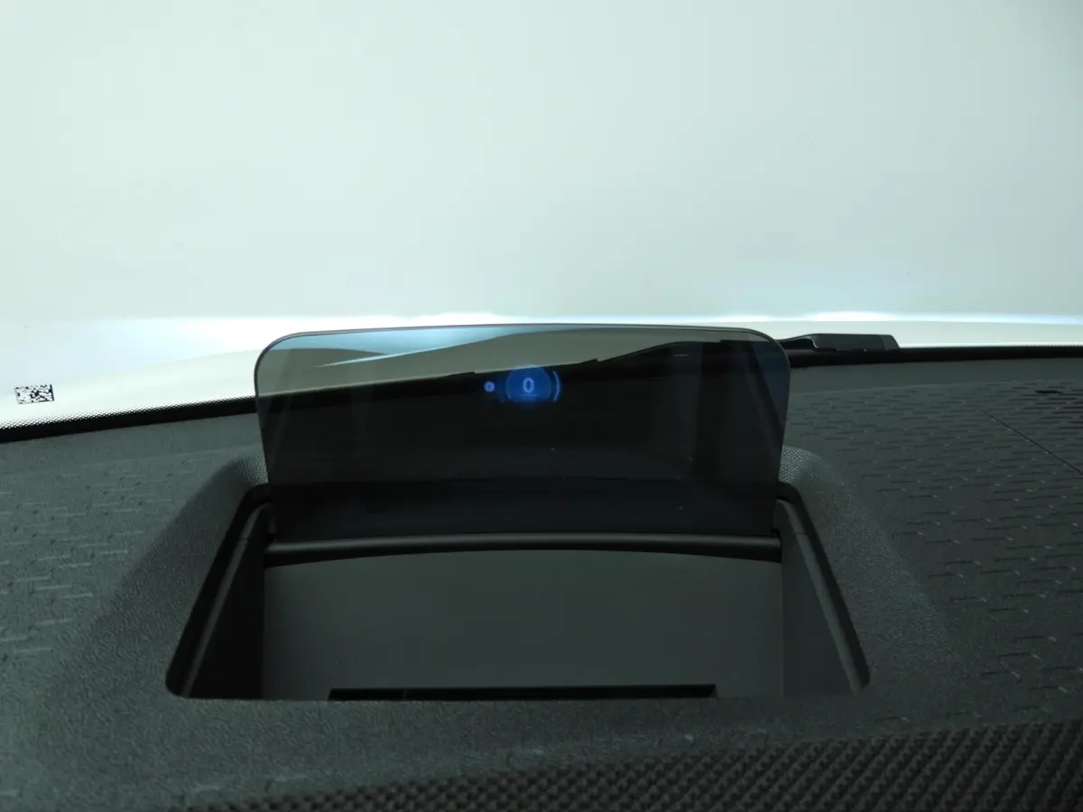 1.5 C John Cooper Works | LED | HUD | Panoramadak | Trekhaak | Stoelverwarming | DAB | Harman-kardon sound | Alu 19 inch