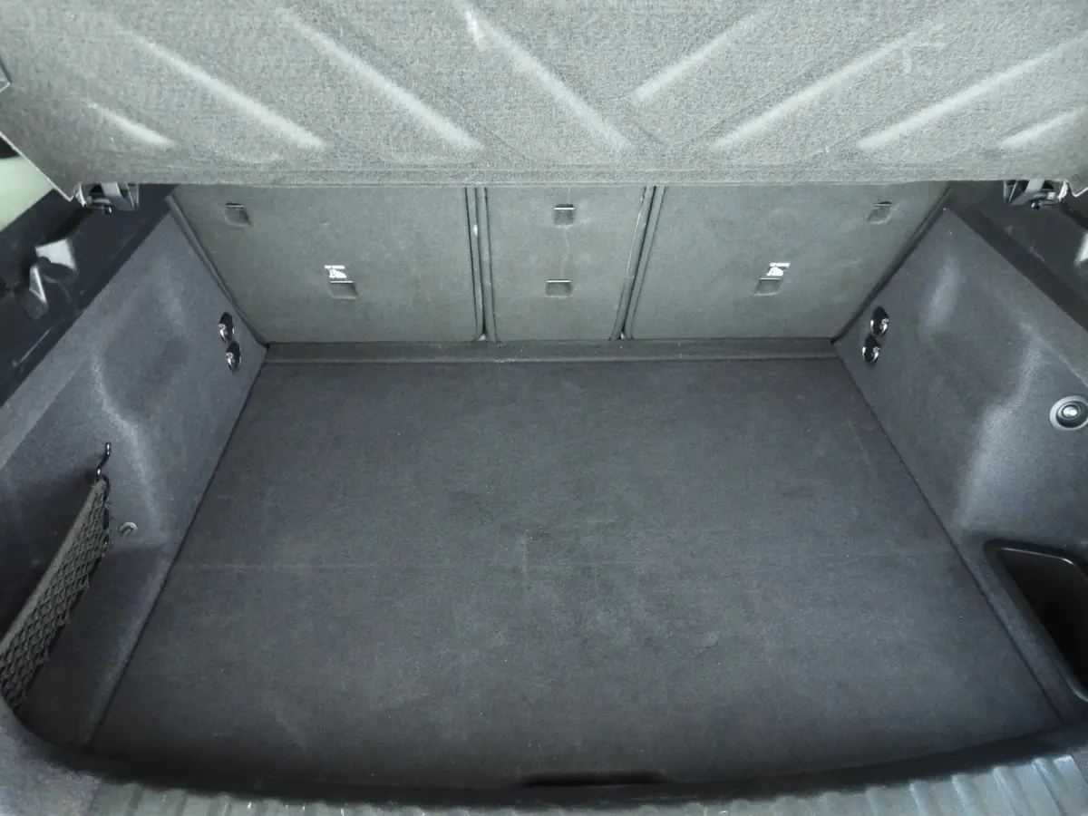 1.5 C John Cooper Works | LED | HUD | Panoramadak | Trekhaak | Stoelverwarming | DAB | Harman-kardon sound | Alu 19 inch