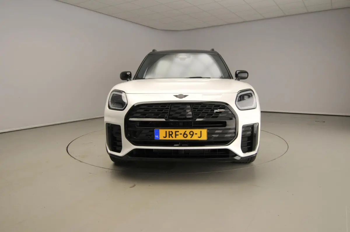 1.5 C John Cooper Works | LED | HUD | Panoramadak | Trekhaak | Stoelverwarming | DAB | Harman-kardon sound | Alu 19 inch