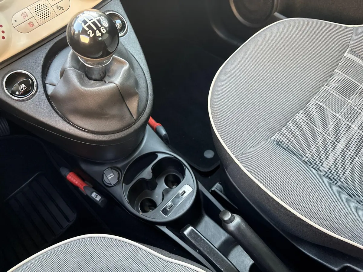 1.0 Hybrid Lounge | Airco | Navigatie| Parkeersensoren | Cruise Control | LMV 15" |