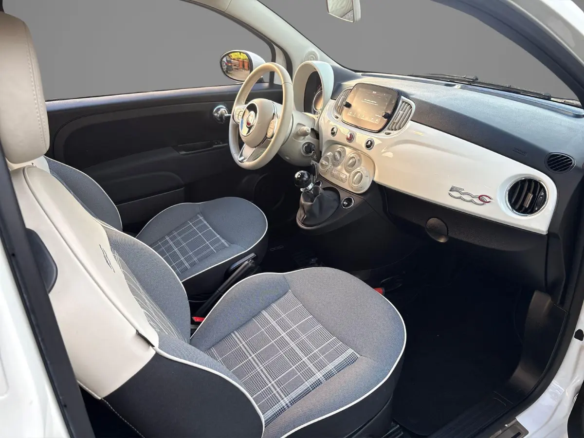1.0 Hybrid Lounge | Airco | Navigatie| Parkeersensoren | Cruise Control | LMV 15" |