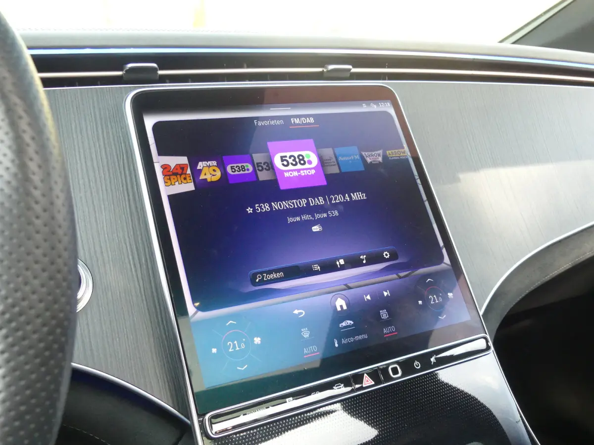 350+ AMG Line 91 kWh | SOH 98% | PANORAMADAK | ELEKTRISCHE STOELEN + STUURKOLOM  MET GEHEUGEN | ELEKTRISCHE ACHTERKLEP | ADAPTIVE CRUISE | PREMIUM AUDIO | DODEHOEKDETECTIE |