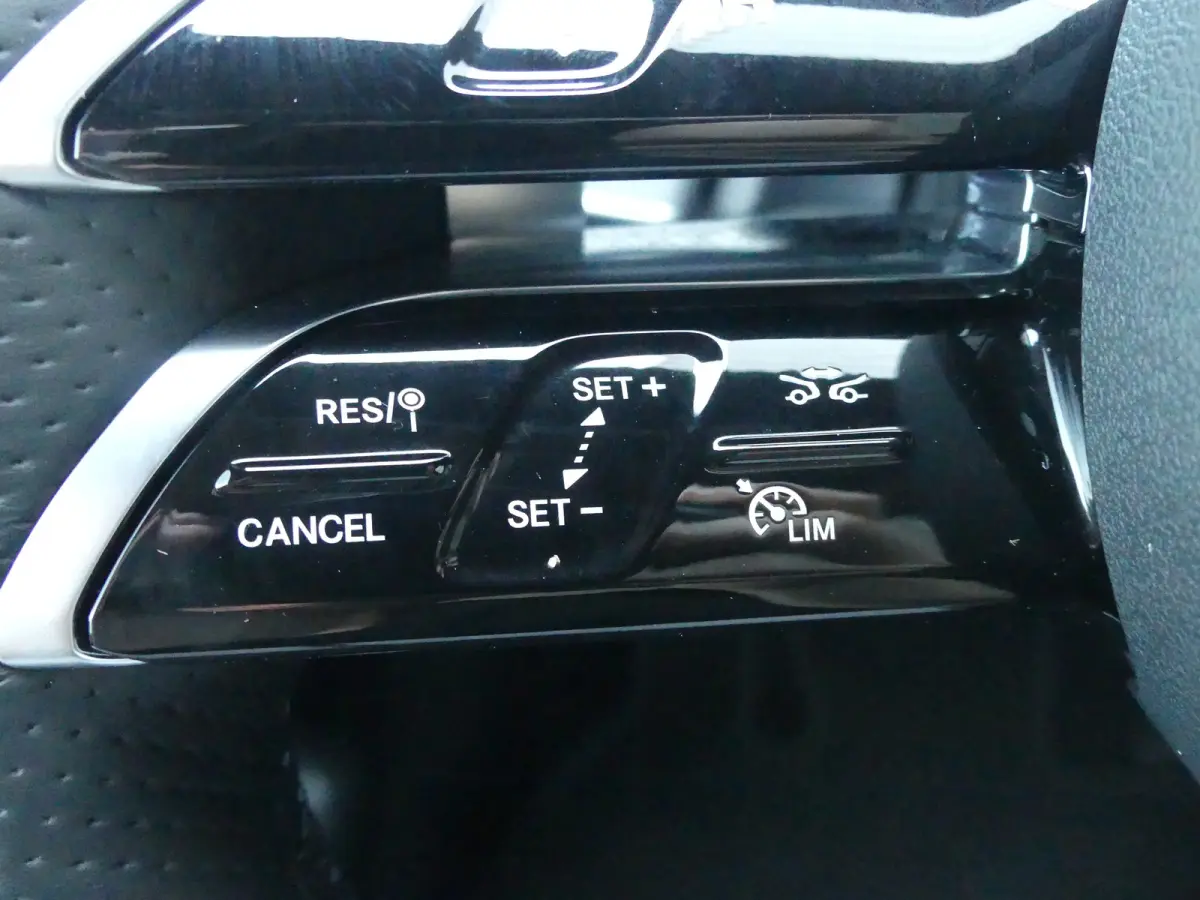 350+ AMG Line 91 kWh | SOH 98% | PANORAMADAK | ELEKTRISCHE STOELEN + STUURKOLOM  MET GEHEUGEN | ELEKTRISCHE ACHTERKLEP | ADAPTIVE CRUISE | PREMIUM AUDIO | DODEHOEKDETECTIE |