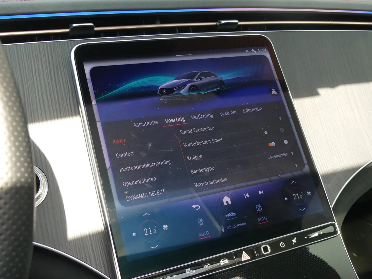 350+ AMG Line 91 kWh | SOH 98% | PANORAMADAK | ELEKTRISCHE STOELEN + STUURKOLOM  MET GEHEUGEN | ELEKTRISCHE ACHTERKLEP | ADAPTIVE CRUISE | PREMIUM AUDIO | DODEHOEKDETECTIE |