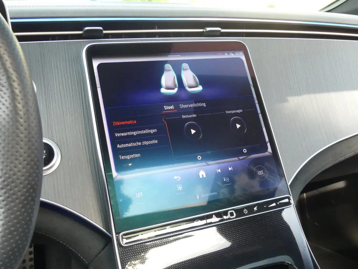 350+ AMG Line 91 kWh | SOH 98% | PANORAMADAK | ELEKTRISCHE STOELEN + STUURKOLOM  MET GEHEUGEN | ELEKTRISCHE ACHTERKLEP | ADAPTIVE CRUISE | PREMIUM AUDIO | DODEHOEKDETECTIE |