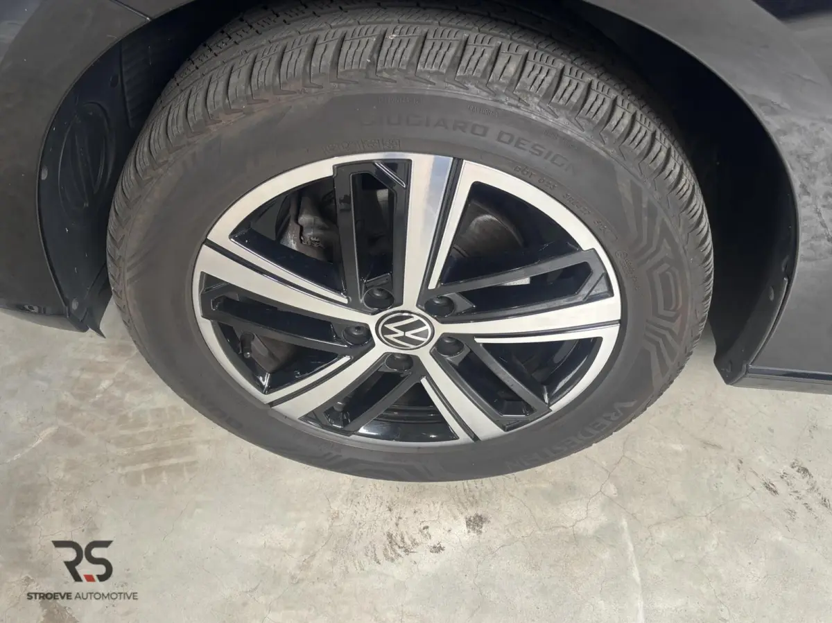 2.0 TDI 102 pk 1st Edition | Navi | LED | ACC | Camera | PDC | Virtual | DAB | CarPlay | Vloer/wand | Trekh | Org NL |
