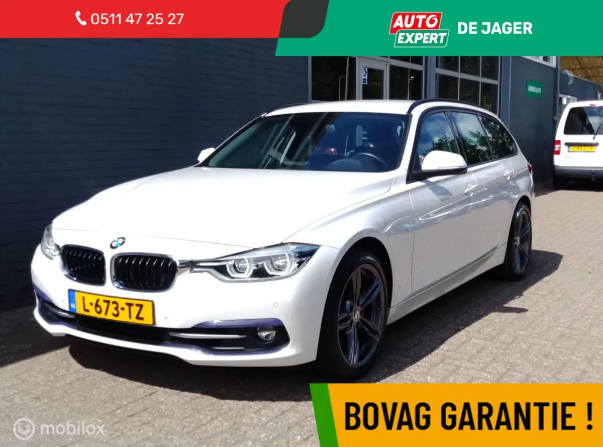 320i Automaat SportLine