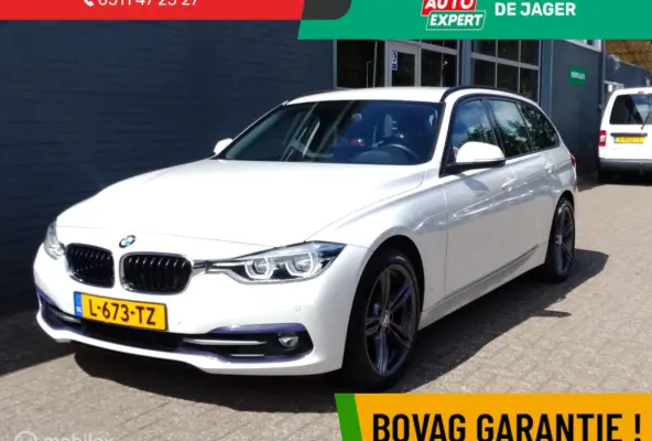 320i Automaat SportLine