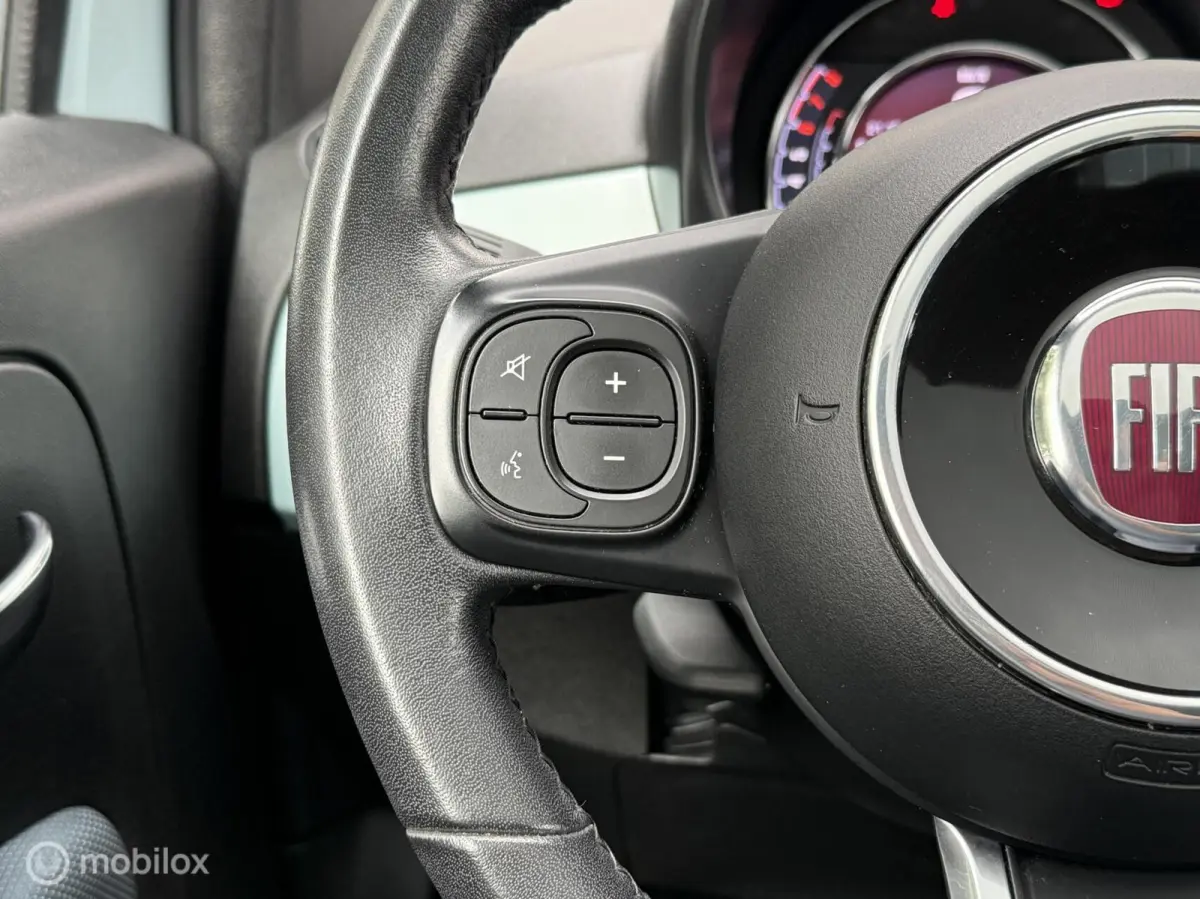 1.0 Hybrid Launch Edition Panodak Leer Navi Carplay Cruise Control Climate
