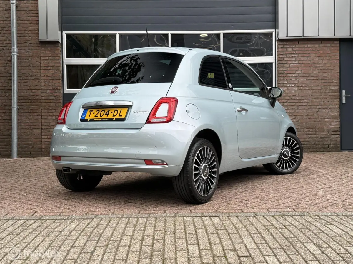1.0 Hybrid Launch Edition Panodak Leer Navi Carplay Cruise Control Climate