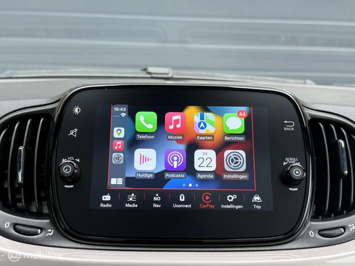 1.0 Hybrid Dolcevita Panodak Navi Carplay PDC 16 inch Cruise Control