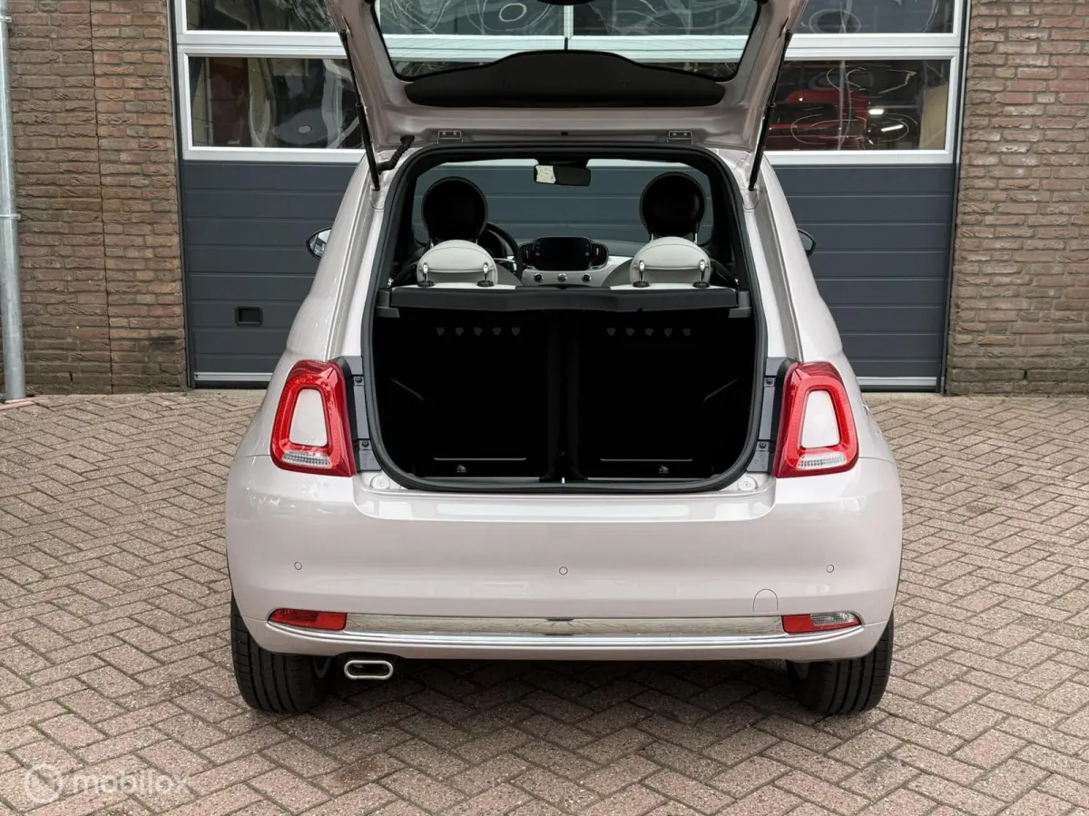 1.0 Hybrid Dolcevita Panodak Navi Carplay PDC 16 inch Cruise Control
