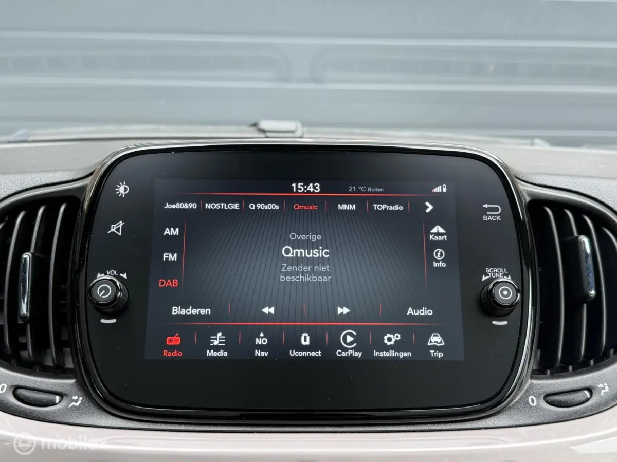 1.0 Hybrid Dolcevita Panodak Navi Carplay PDC 16 inch Cruise Control