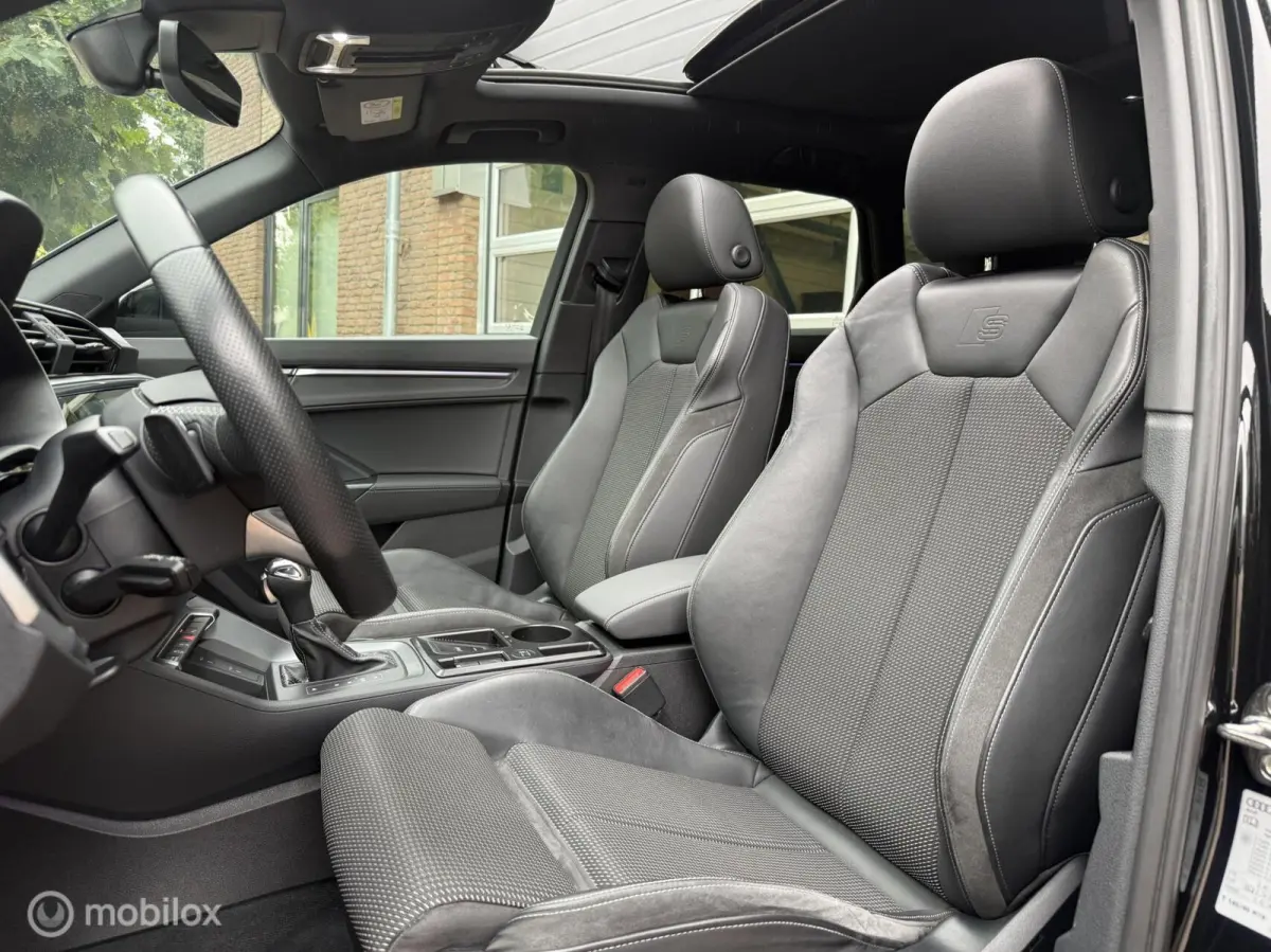35 TFSI S-line Panodak Alcantara Leer Navi Carplay Camera