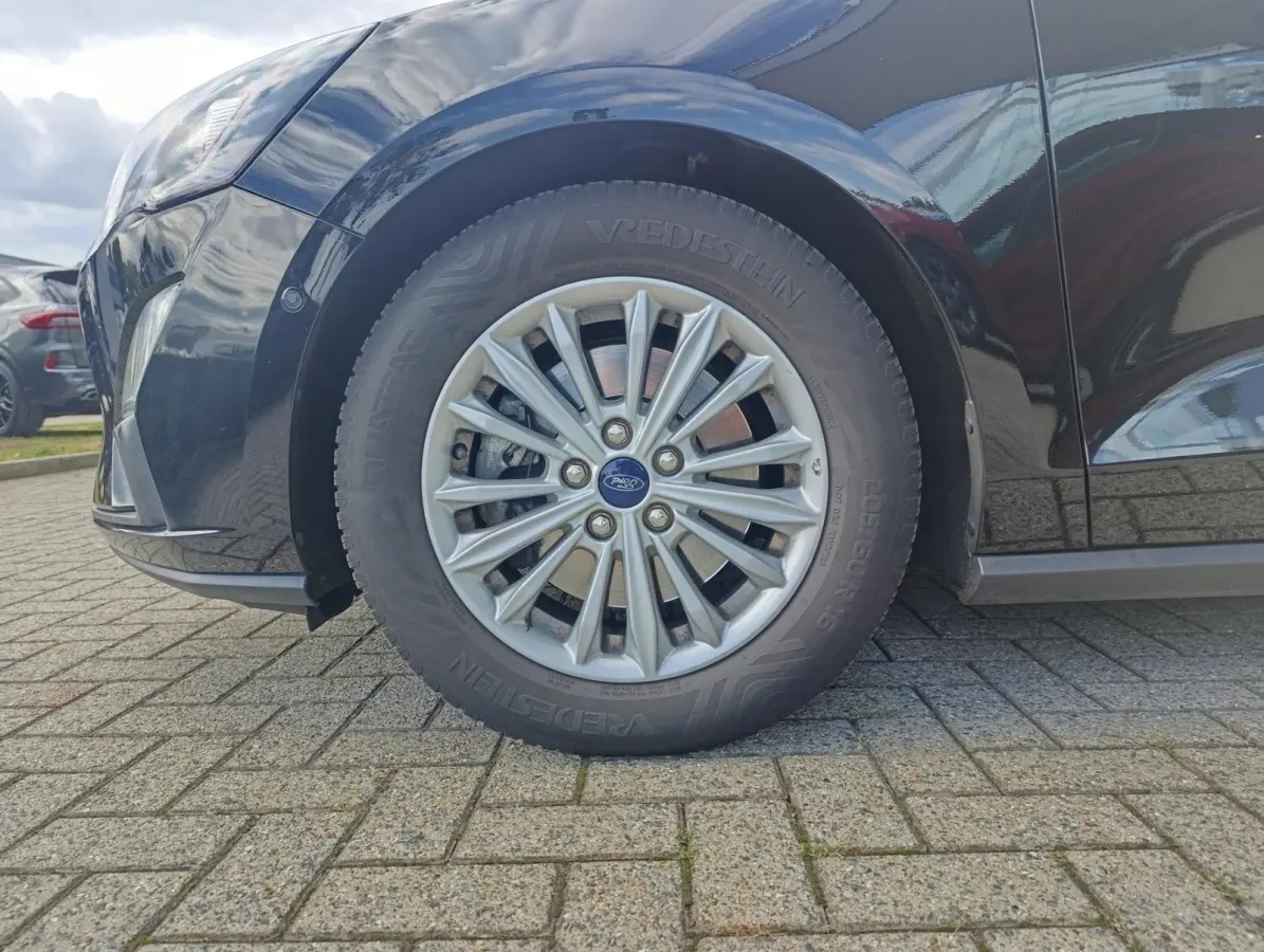 1.0 EcoBoost Titanium Business | Adaptieve Cruise Control | Stoel/stuur voorruitverwarming | B&O Audio | Camera | PDC V+A | Dealeronderhouden